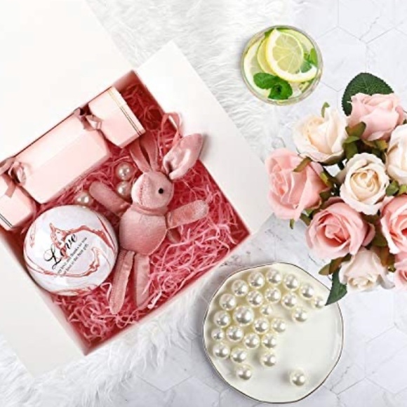 FREE Made of Honor Box  (Read Description) - Picture 5 of 9